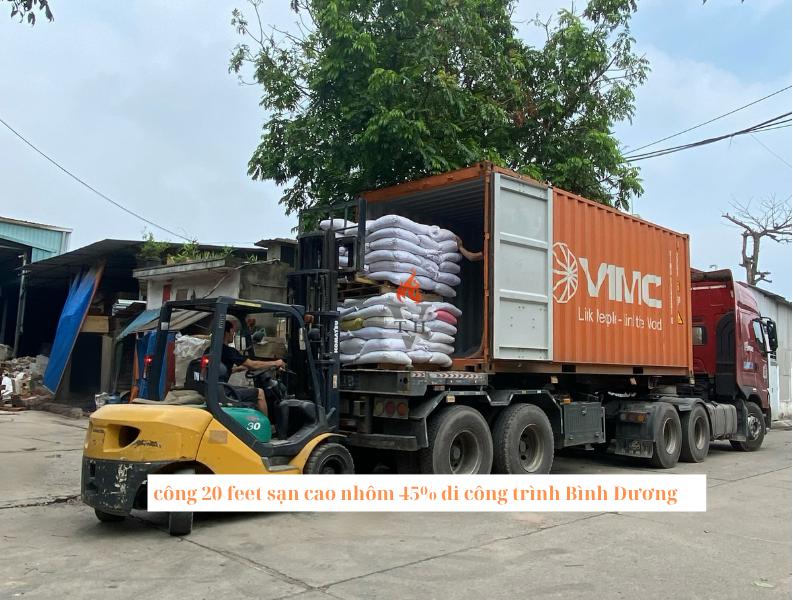 Công 20 feet sạn cao nhôm 45% đi công trình Bình Dương